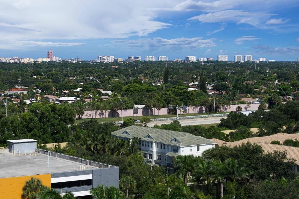 Boca Raton Marriott at Boca Center Image 25