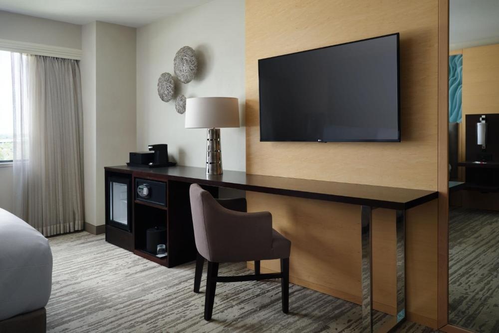 Boca Raton Marriott at Boca Center Image 33