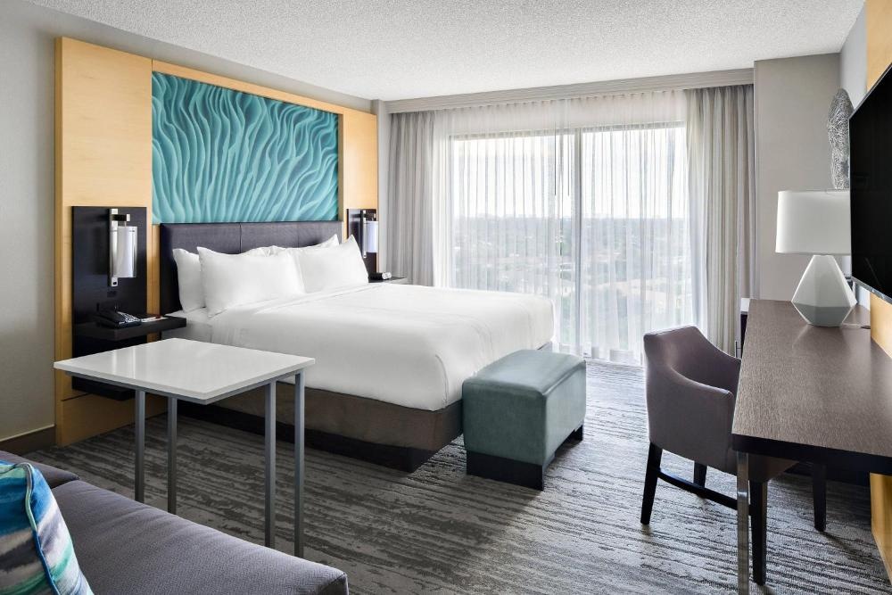 Boca Raton Marriott at Boca Center Image 6