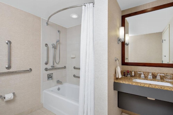 Boca Raton Marriott at Boca Center image 17